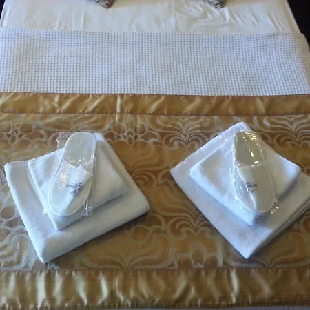 Szálloda Ista Golden Palace 3*