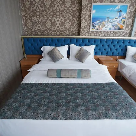 Ista Golden Palace Hotel
