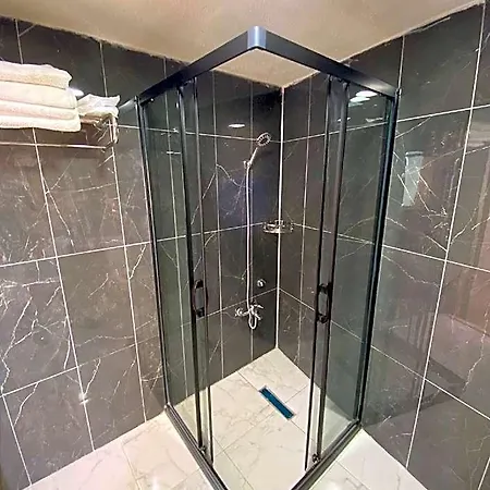 ısta Golden Palace Otel İstanbul