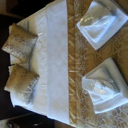 酒店 Ista Golden Palace